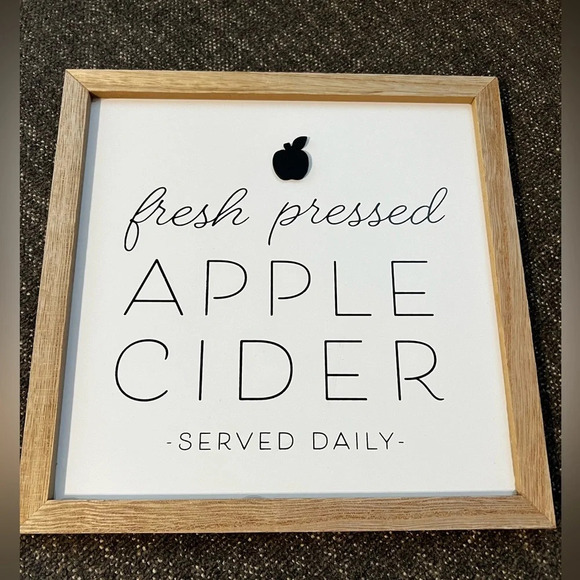 NWT Apple Cider Decor - Picture 2 of 11